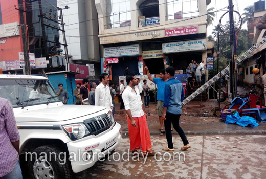 Prashanth Canteen set ablaze at Pumpwell 1